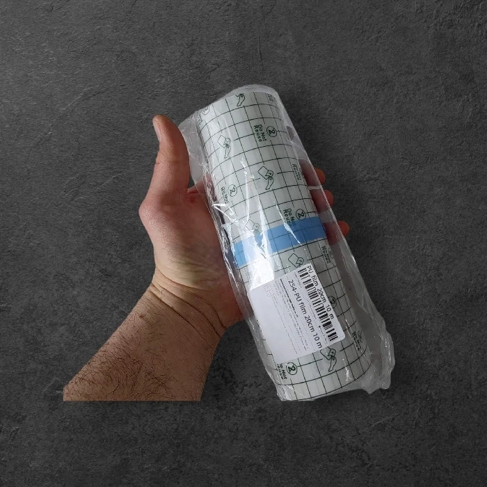 Vodoodporen obliž v roli 20cm x 10m za zaščito ran in tatoojev